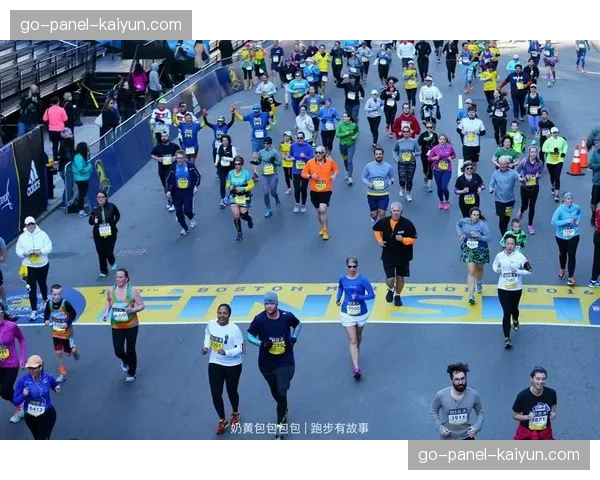 特写：波士顿马拉松百年赛道完成数字化改造，将提供沉浸式观赛体验